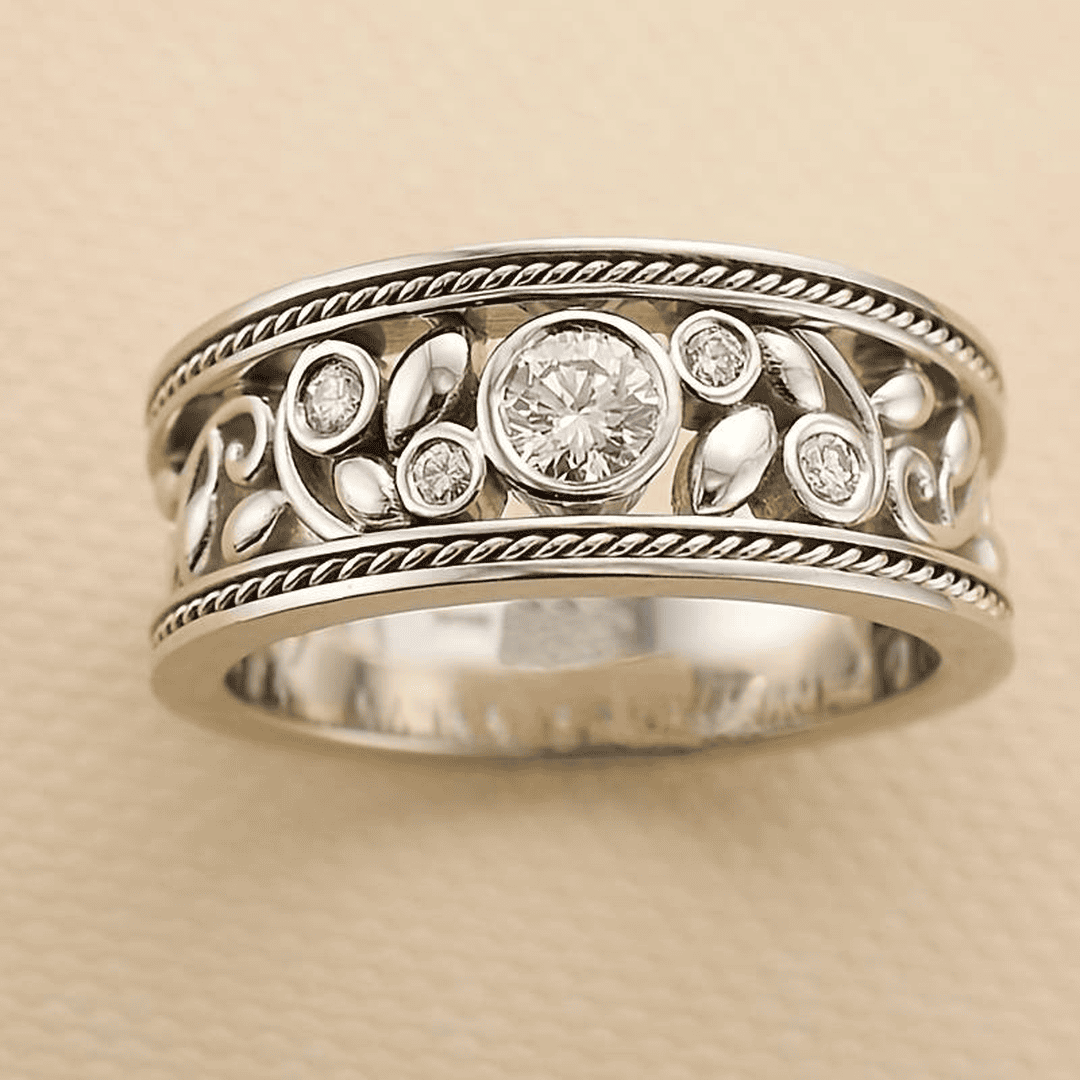 Winona — Vintage Silver & Zirconia Ring