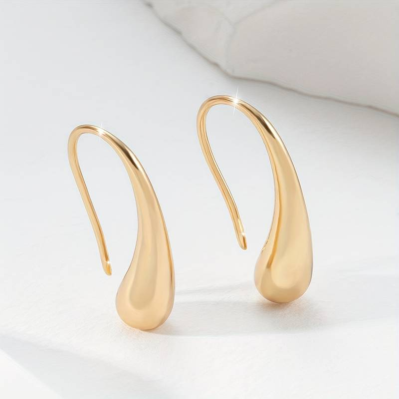 Katrina — Vintage Gold Drop Earrings