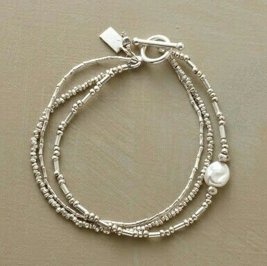 Delilah — Vintage Pearl Bracelets Pack