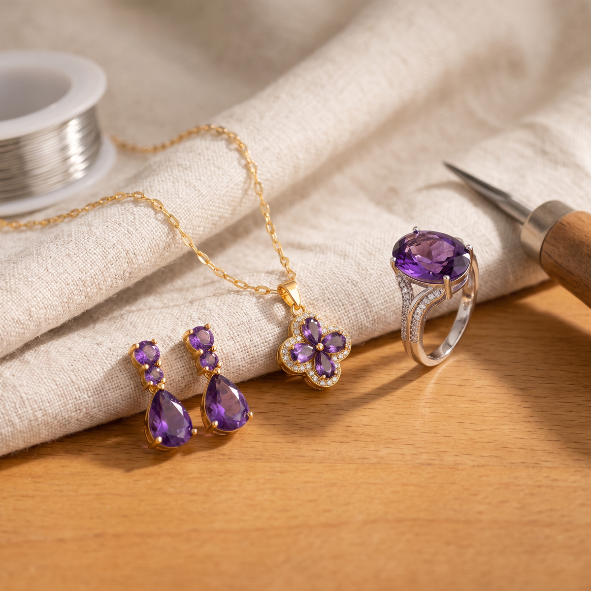 Amethyste — Amethyst Evening 3-Piece Set: earrings, necklace and ring