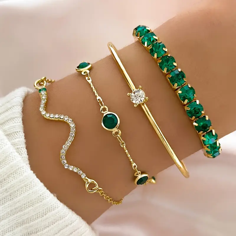 Elizabeth — Vintage Bracelet Set with Green Stones