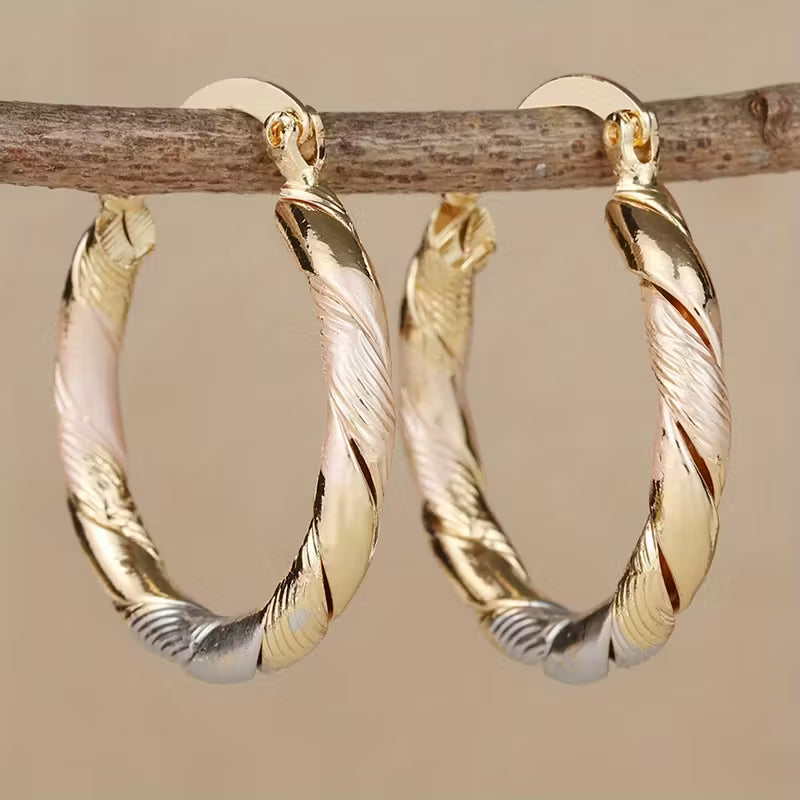 Linda — Mixed-Metal Round Hoop Earrings