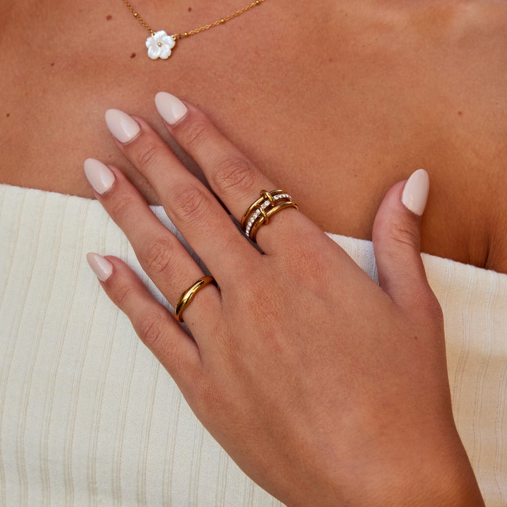 Donatella — Layered Gold Ring