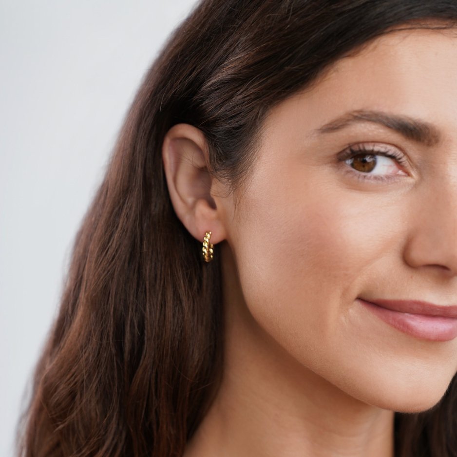Pippa — Gold Twist Earrings