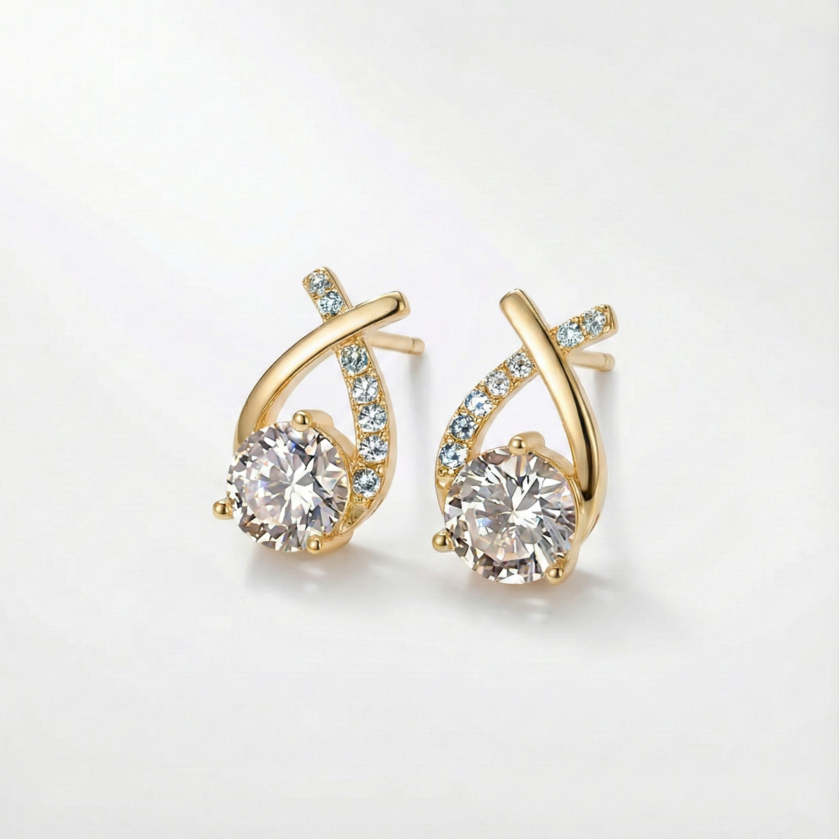 Tecla — Curved Cross Zirconia Earrings