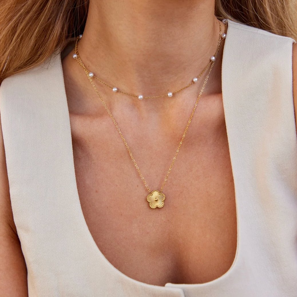 Tessa — Pearl Gold Necklace