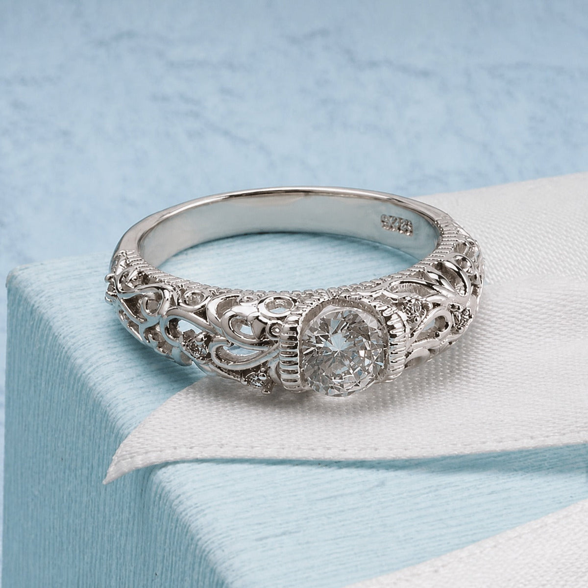 Elaine — Noble Silver Zirconia Ring