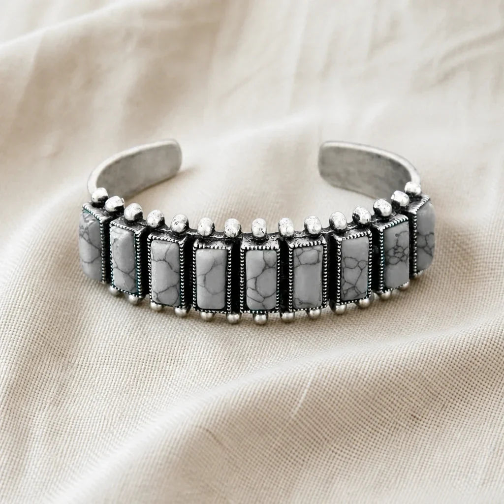 Rain — Bohemian Elastic Turquoise Bracelet