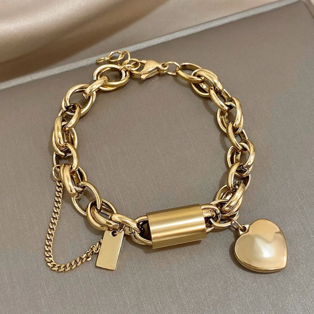 Delphina — Love Link Gold Bracelet