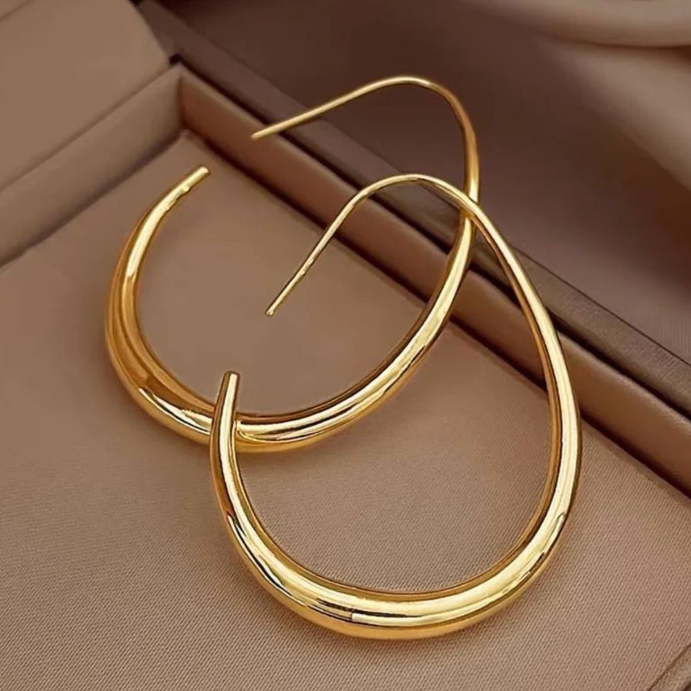 Nerissa — Antique Gold Hoop Earrings