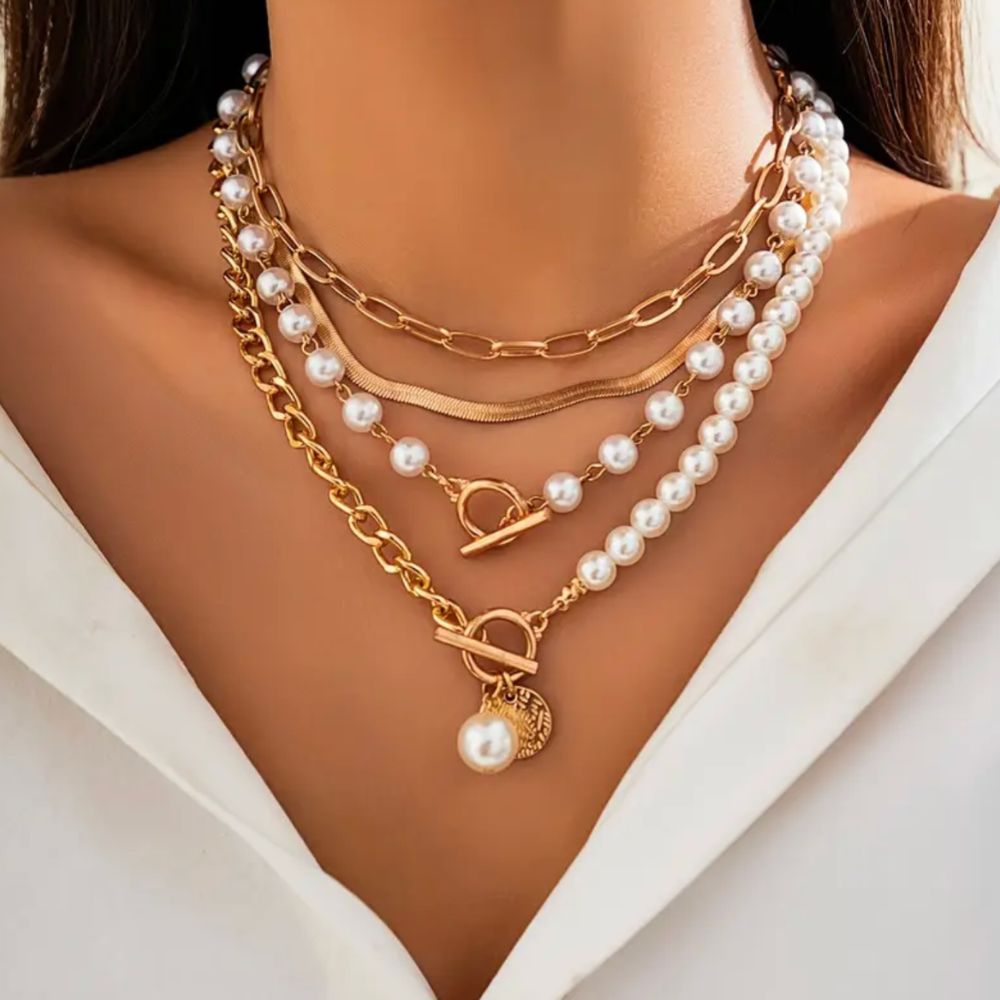 Quilla — Vintage Pearl & Snake Chain Necklace Set