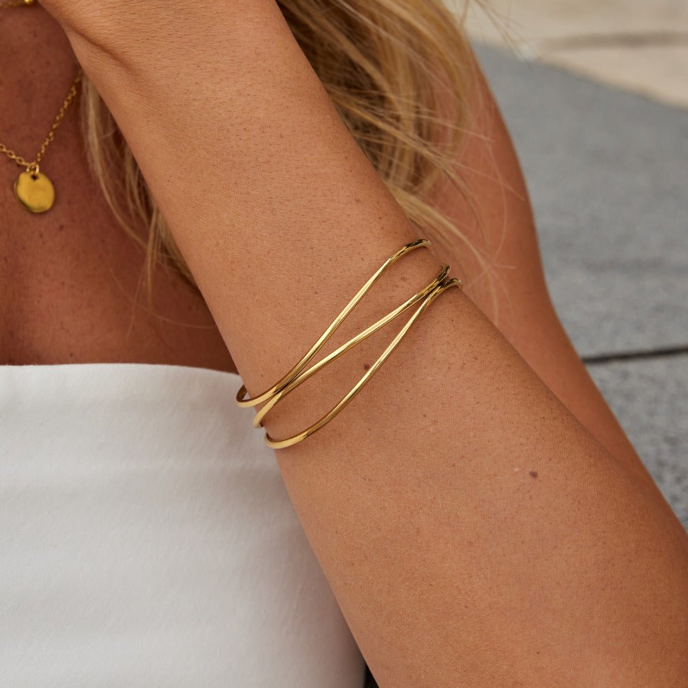 Nadia — Layered Gold Bangle