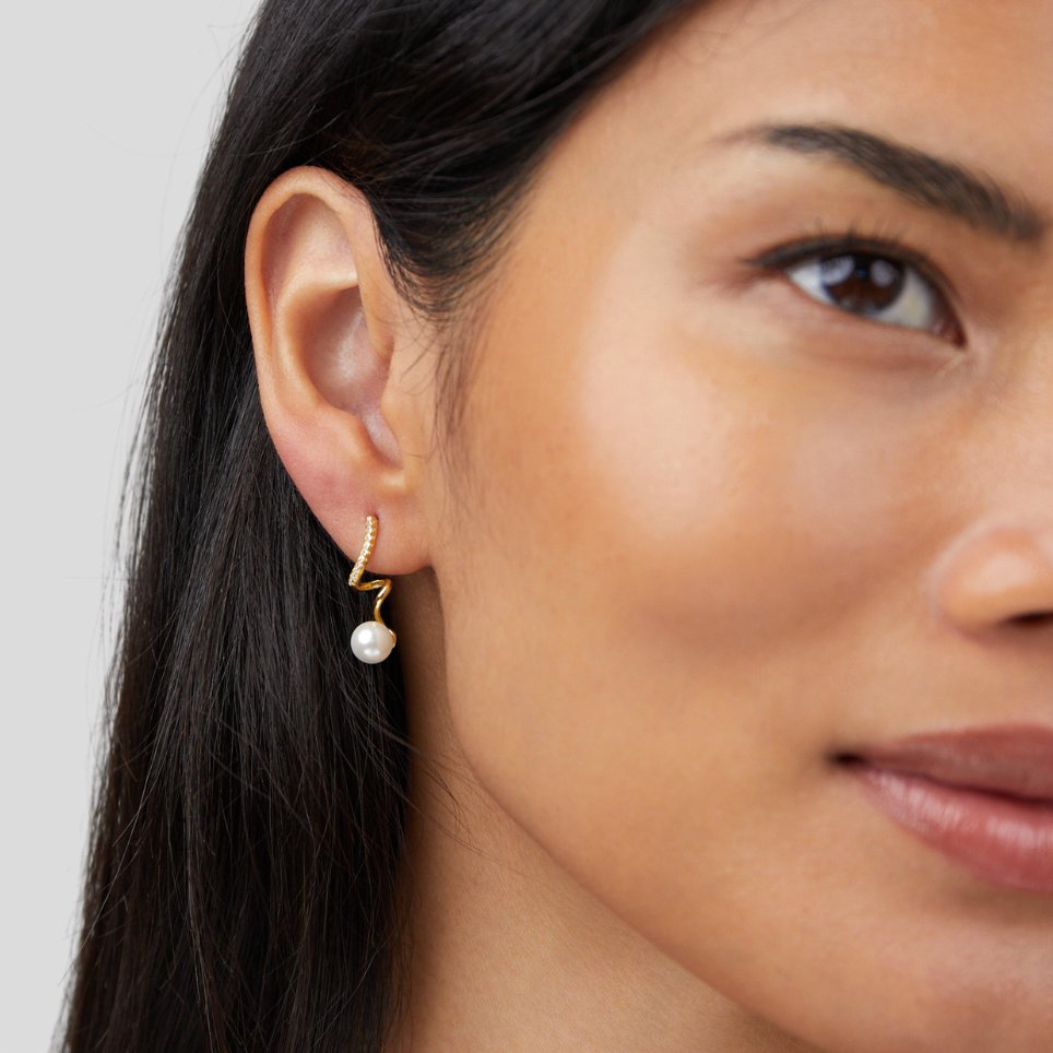 Elspeth — Pearl Wave Earrings